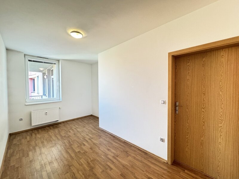 Byt 3+kk s balkonem a možností garáže v domě – Riegrova, České Budějovice