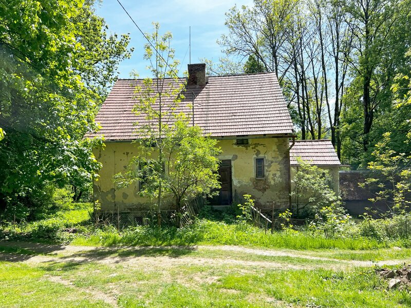 Rodinný dům 5+1, 251 m² podlahové plochy, pozemek 4 779 m² – Jindřichova Hora