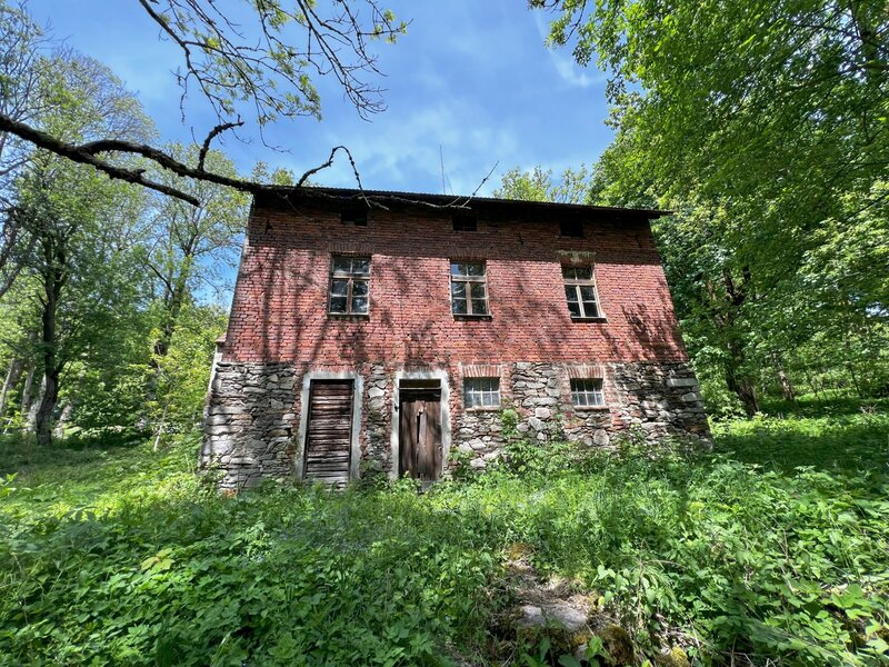 Rodinný dům 5+1, 251 m² podlahové plochy, pozemek 4 779 m² – Jindřichova Hora