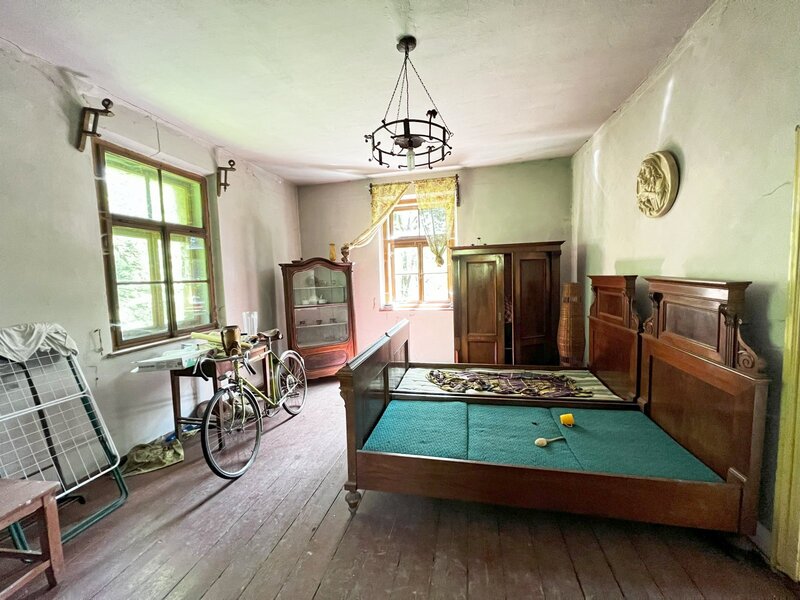 Rodinný dům 5+1, 251 m² podlahové plochy, pozemek 4 779 m² – Jindřichova Hora