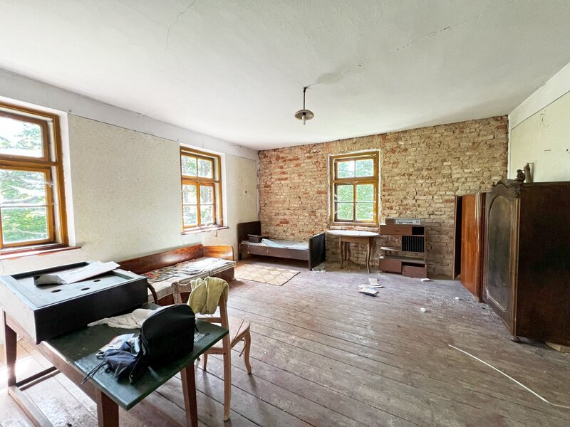 Rodinný dům 5+1, 251 m² podlahové plochy, pozemek 4 779 m² – Jindřichova Hora