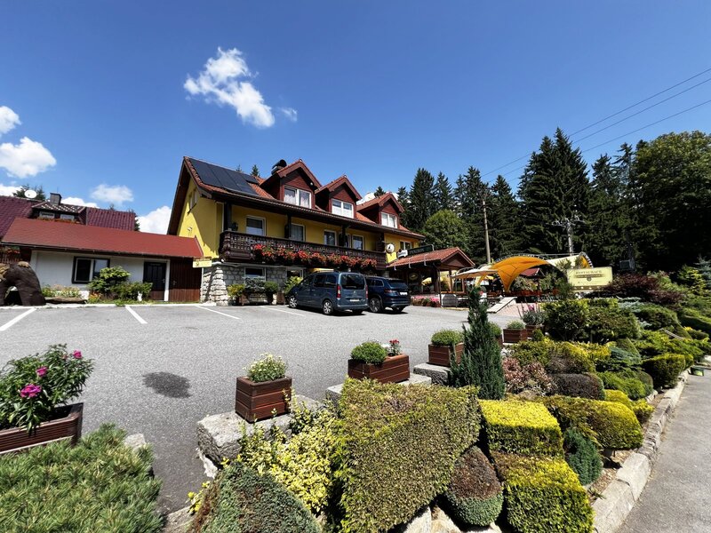 Připravujeme k prodeji.